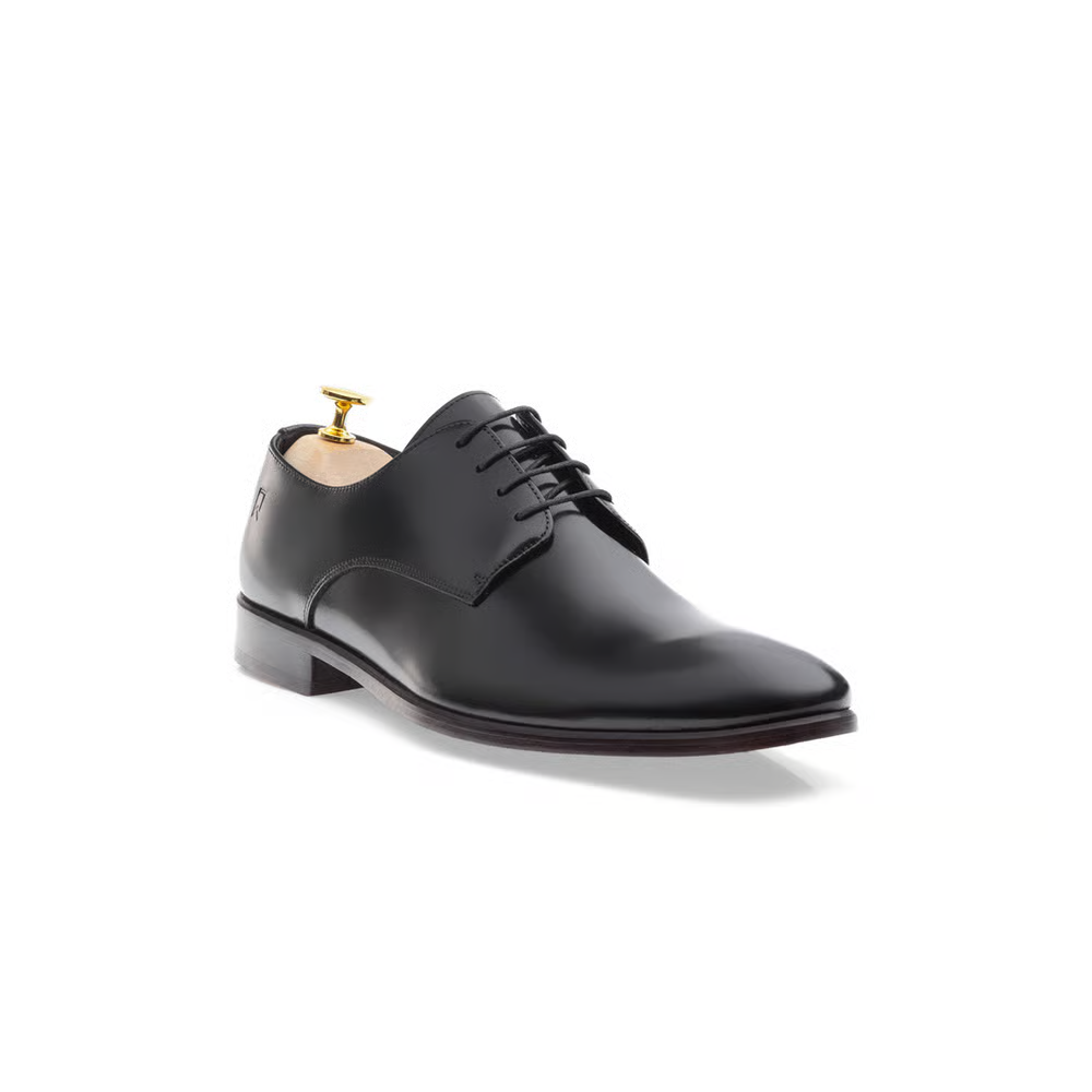 Plain-Toe Derby