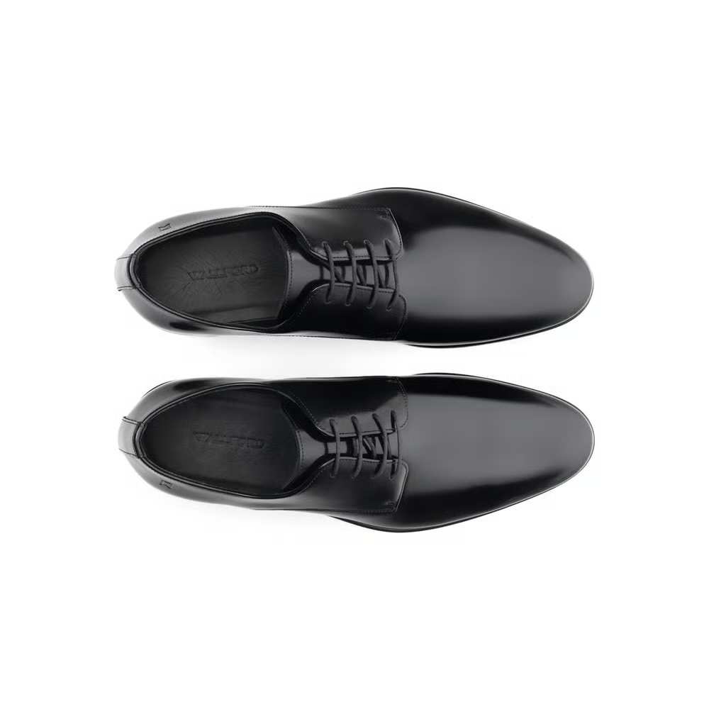 Plain-Toe Derby